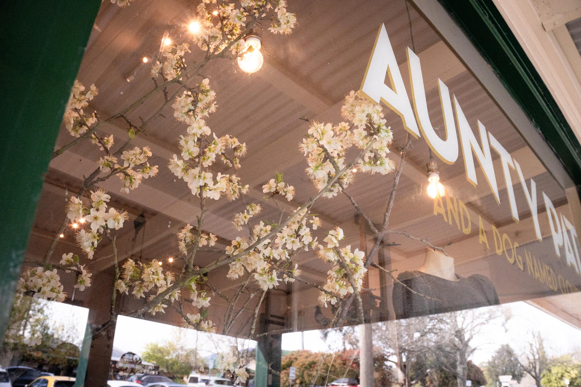 Aunty Pat & a dog named Clover | Women's & Men's Fashion, Fragrance, Gifts, Homewares & Vintage | Macedon Ranges