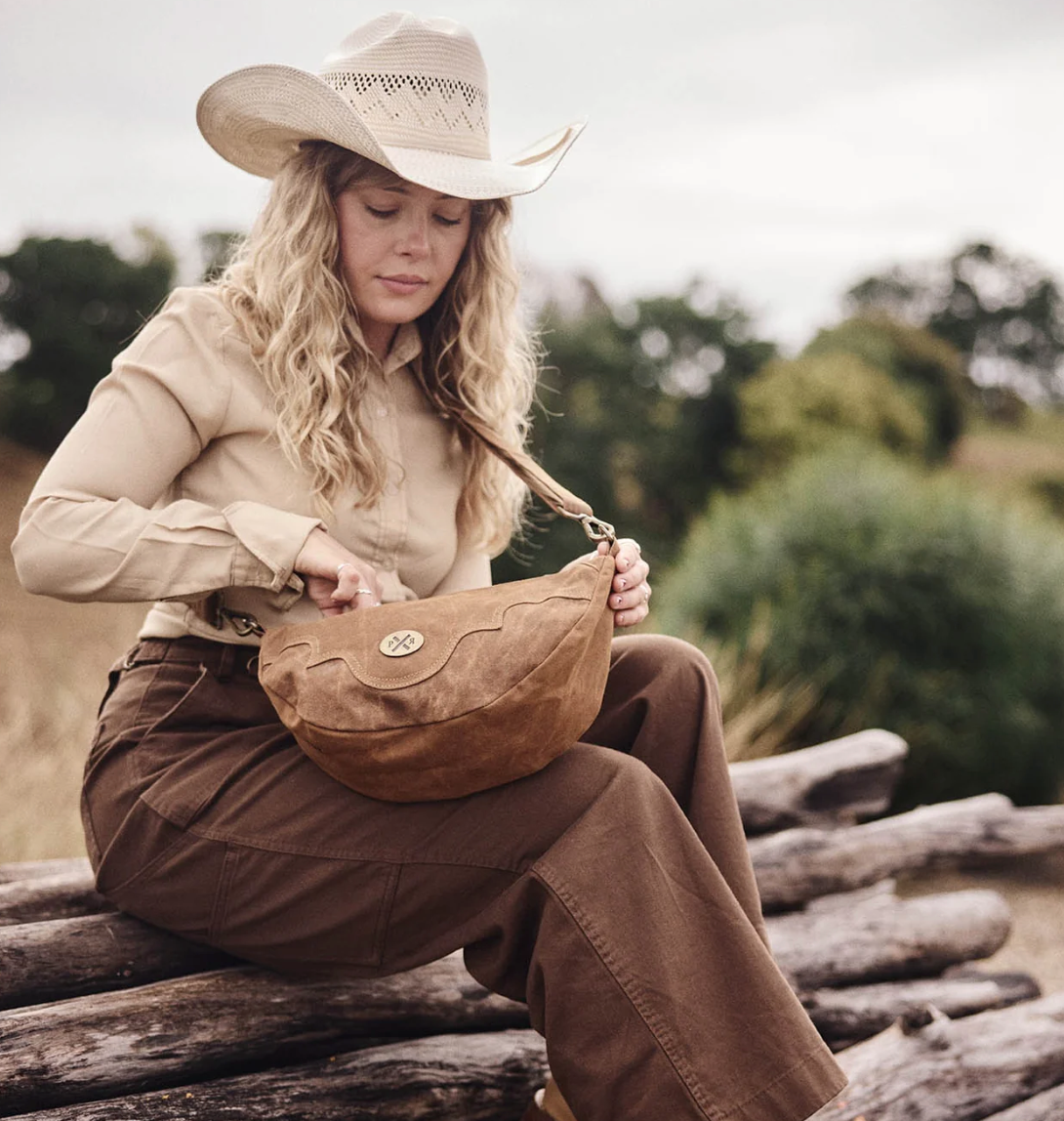 Pony Rider Day tripper waxed throw