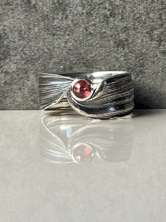 Little Mountain Ring R0201